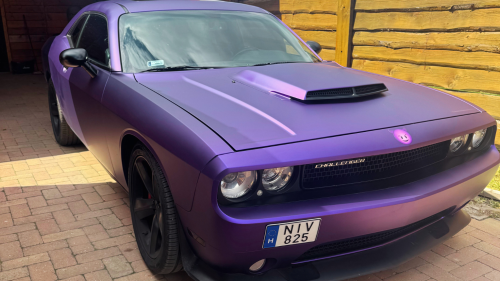 Dodge Challenger SRT élményvezetés vagy bérlés Polgárdi környékén 3