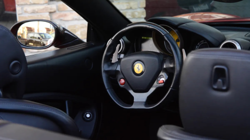 560 Le-s Ferrari California autópályás élményvezetés 4