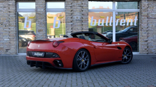 560 Le-s Ferrari California autópályás élményvezetés 6