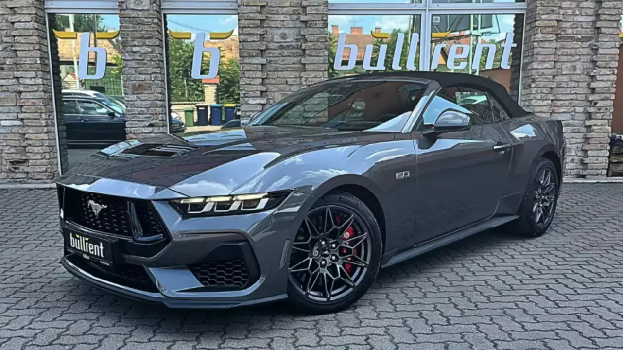 Ford Mustang 2024 GT V8 Cabrio utcai élményvezetés fő kép