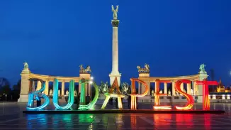 Budapesti éjszakai városnézés Nitrollerekkel